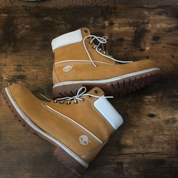 TIMBERLAND LIMITED EDITION 26048 MENS 6 INCH 11  PREMIUM BOOT WATER PROOF - Picture 2 of 11